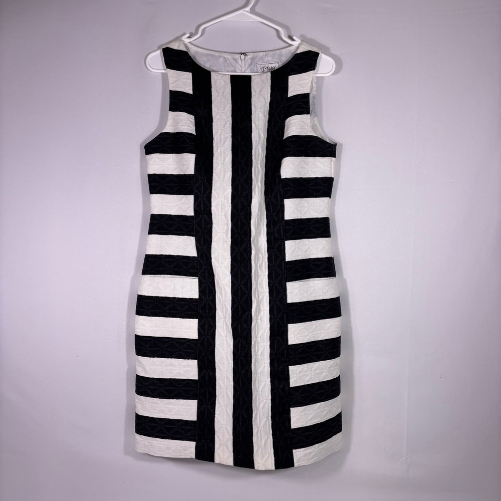 J. Taylor Sleeveless Black and White Striped Midi Dress Size 8